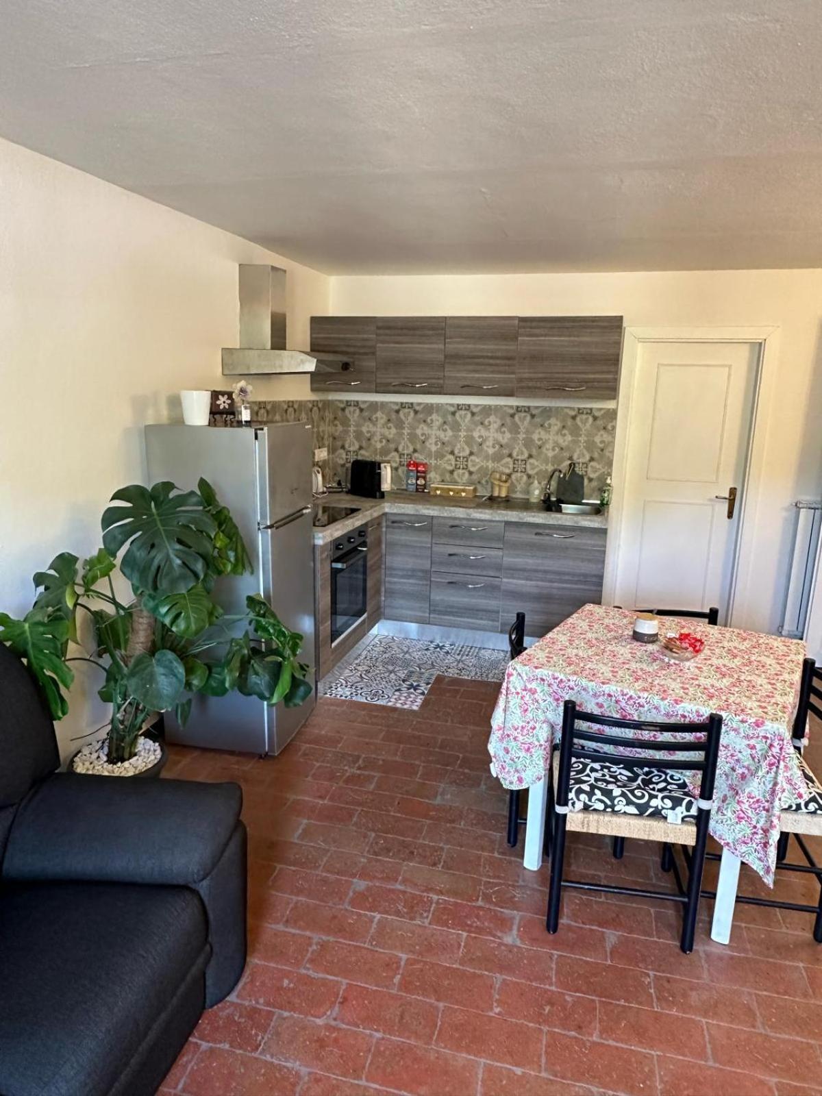 Casa Garibaldi Hotel Pontremoli Luaran gambar